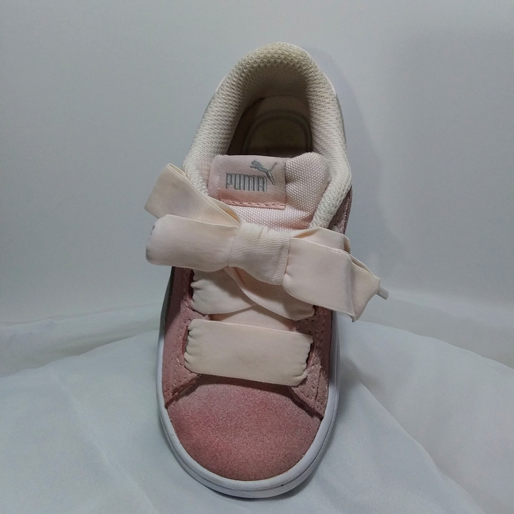 Puma pink girls shoes